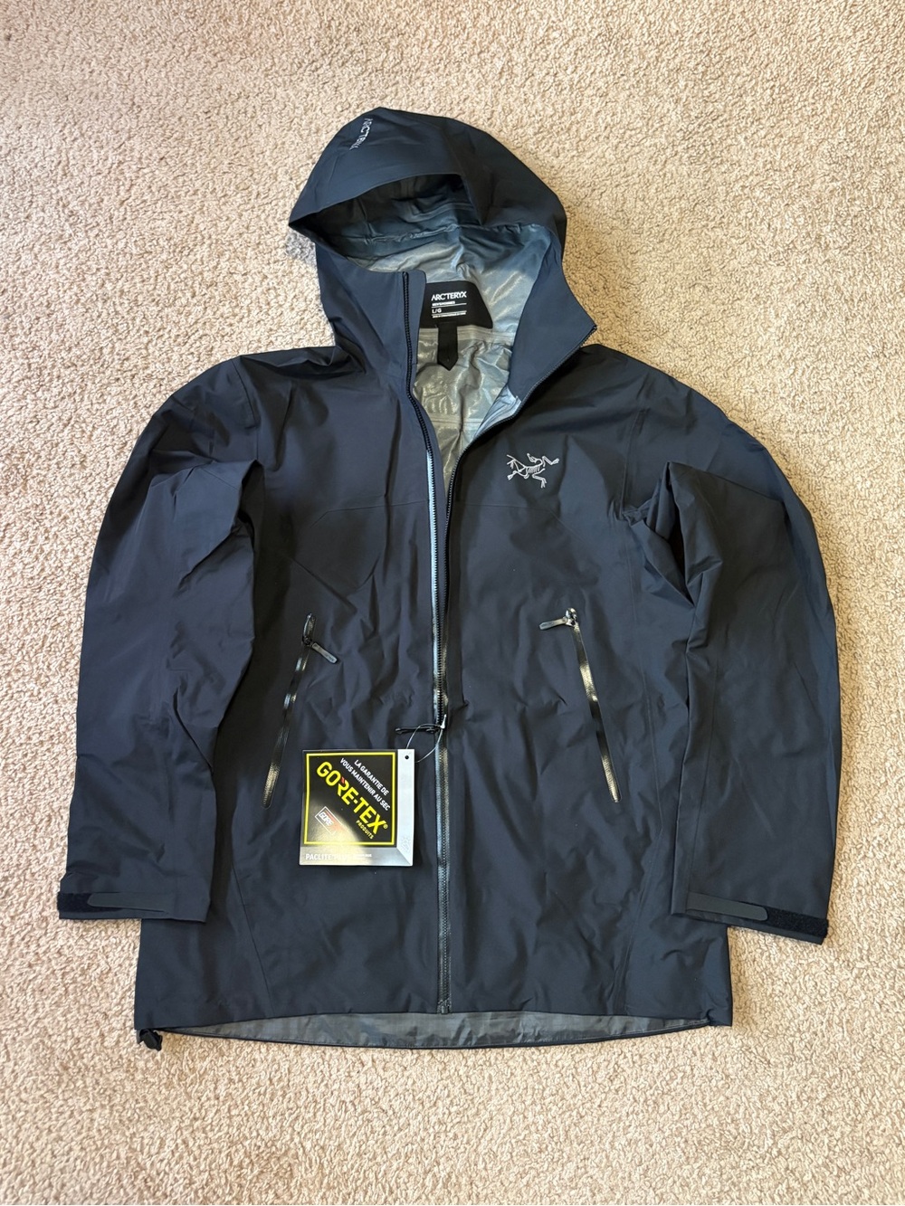 Black Arc’teryx BETA SL - Size Men L